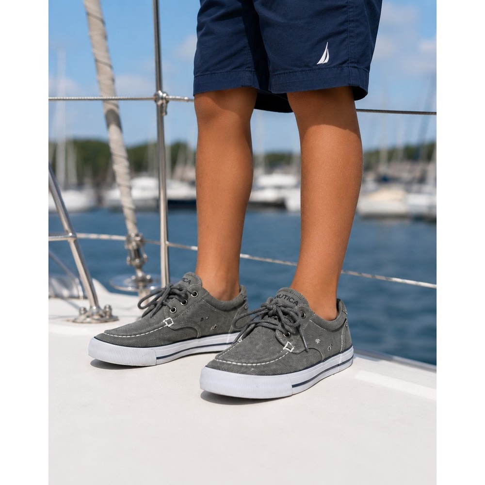 Nautica Spinnaker Kid's Boat Shoes Gray Canvas 2-Eye Size 13 - Picture 2 of 13